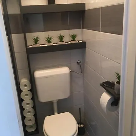 Gyonyoru Tarsashazi Lakas Szekszárd